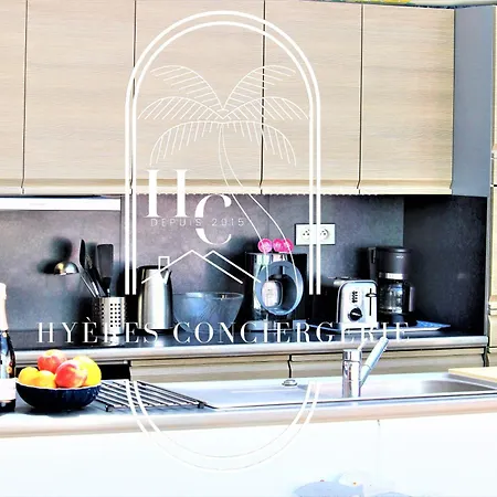 Maison Sur L'eau-hyeres-almanarre-parkings Clim Wifi By Hc Villa