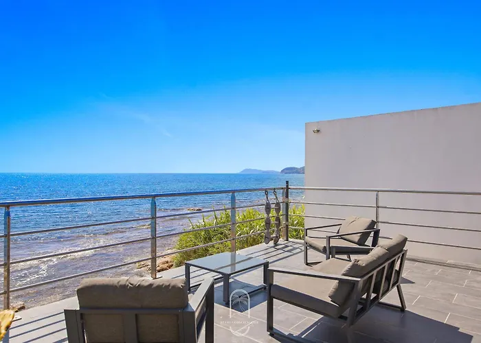 Maison Sur L'eau-hyeres-almanarre-parkings Clim Wifi By Hc Єр