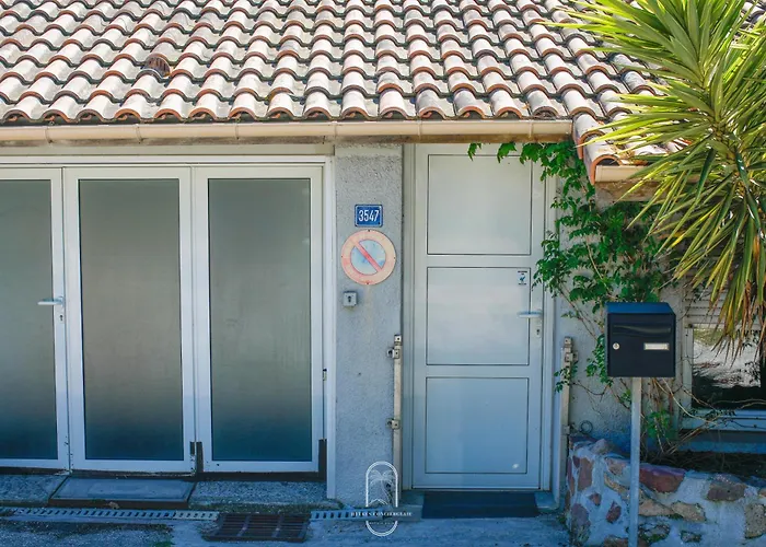 Maison Sur L'eau-hyères-almanarre-parkings Clim Wifi By Hc * Hyères