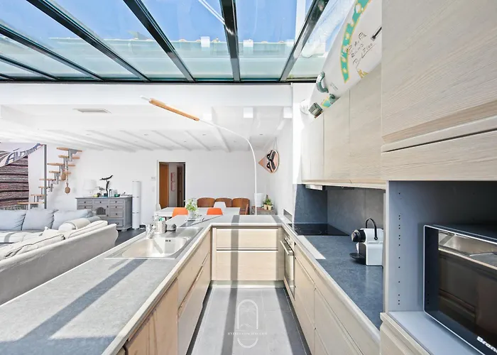 Вілла Maison Sur L'eau-hyeres-almanarre-parkings Clim Wifi By Hc