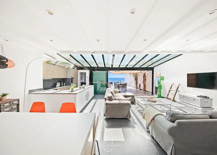 Вілла Maison Sur L'eau-hyeres-almanarre-parkings Clim Wifi By Hc *