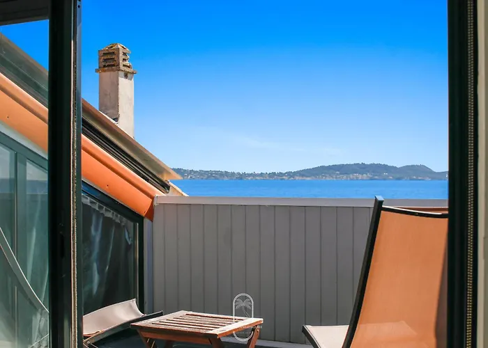 Maison Sur L'eau-hyeres-almanarre-parkings Clim Wifi By Hc Вілла Єр