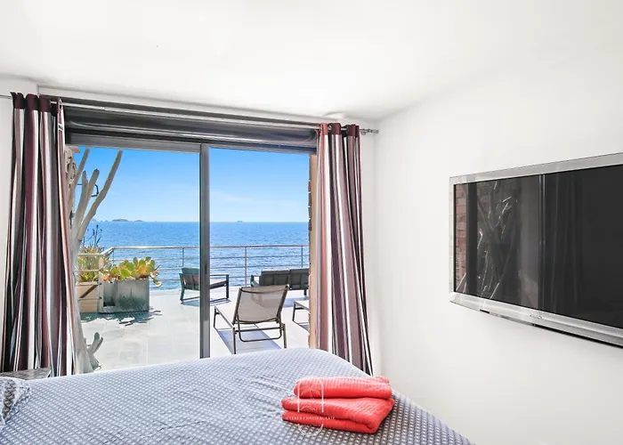 Maison Sur L'eau-hyeres-almanarre-parkings Clim Wifi By Hc *