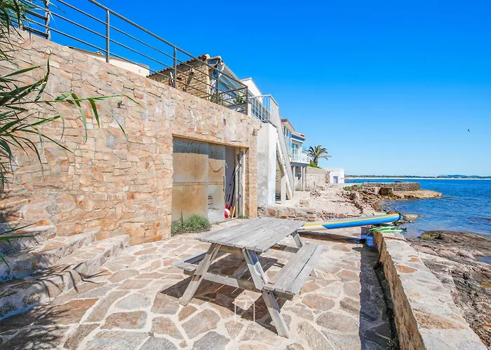 Maison Sur L'eau-hyeres-almanarre-parkings Clim Wifi By Hc Єр