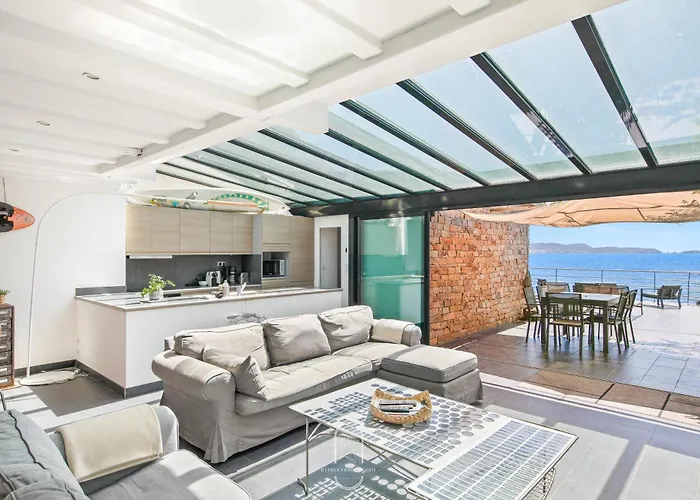 Maison Sur L'eau-hyères-almanarre-parkings Clim Wifi By Hc *