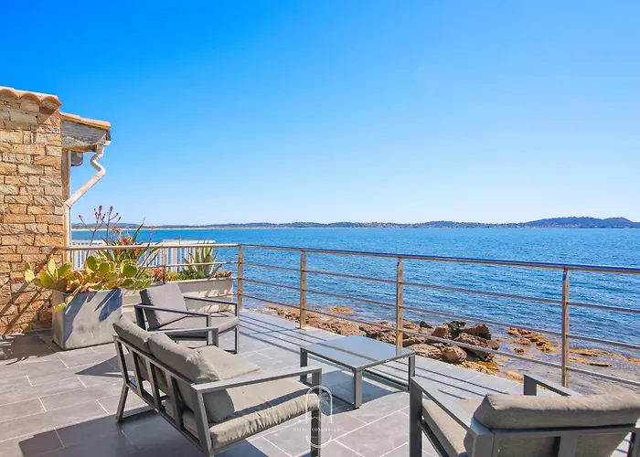 Maison Sur L'eau-hyeres-almanarre-parkings Clim Wifi By Hc Єр